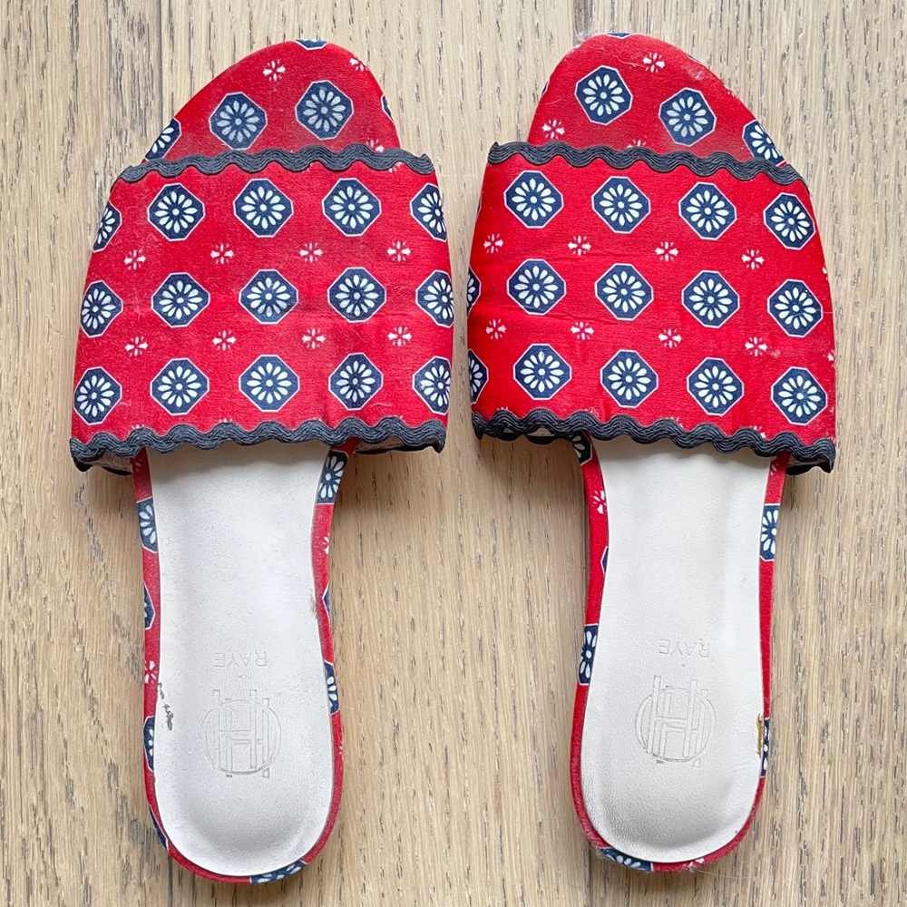 Red Patterned Slides